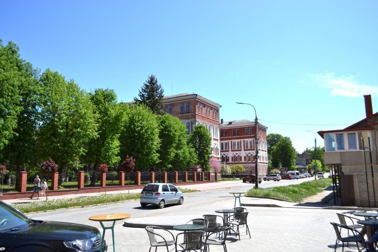 Апартаменты Sunset Kamianets-Podilskyi Exterior photo